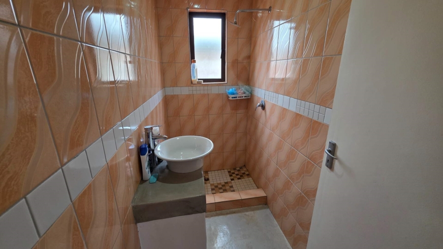 4 Bedroom Property for Sale in Broederstroom North West